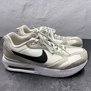 Nike Air Max Sneakers Youth 7Y Womens 8 White Black